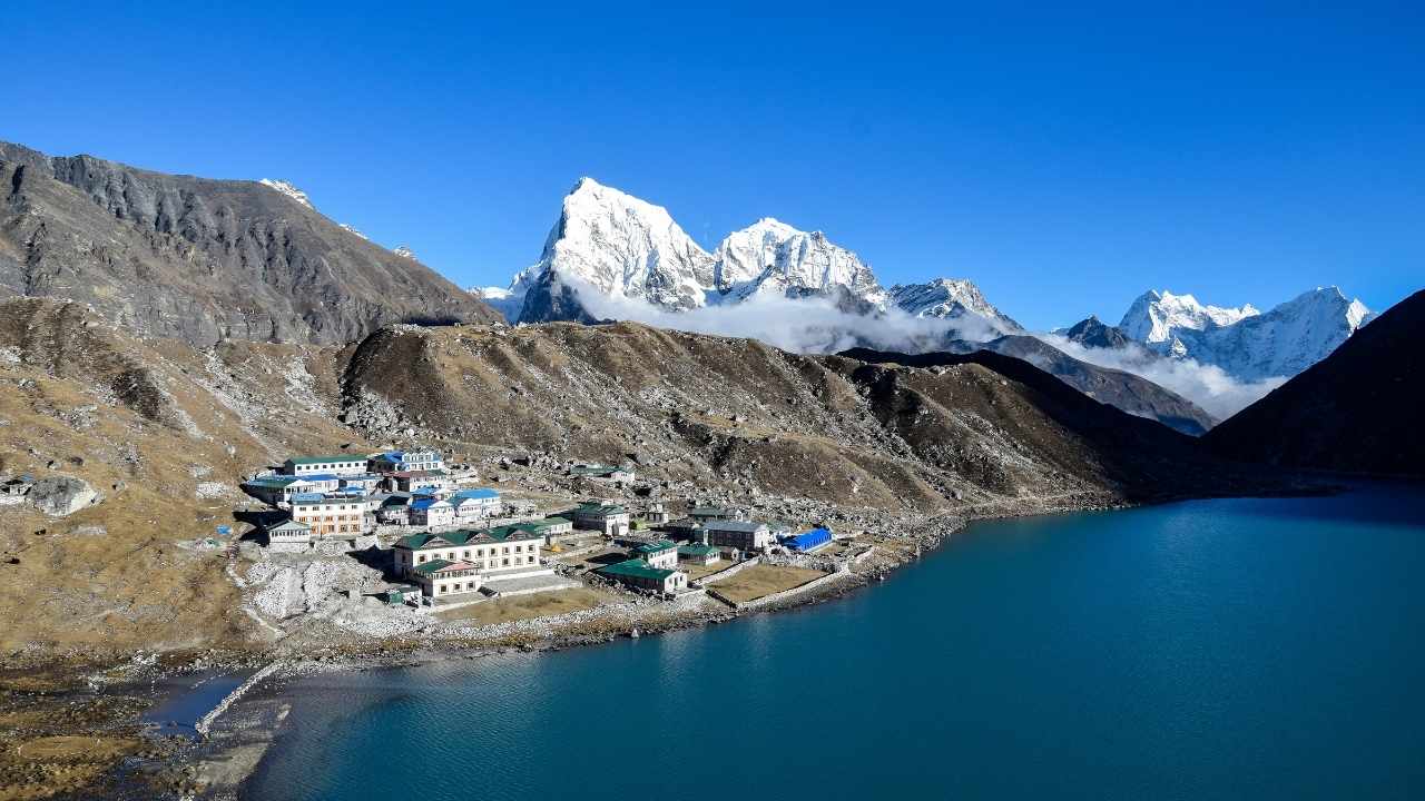 Gokyo Lake Trek | 13 Days, Cost Itinerary and Best Time