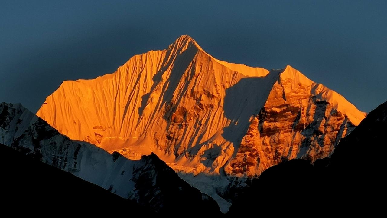 Langtang Gosainkunda Trek | 14-Day, Cost, Itinerary & Guide