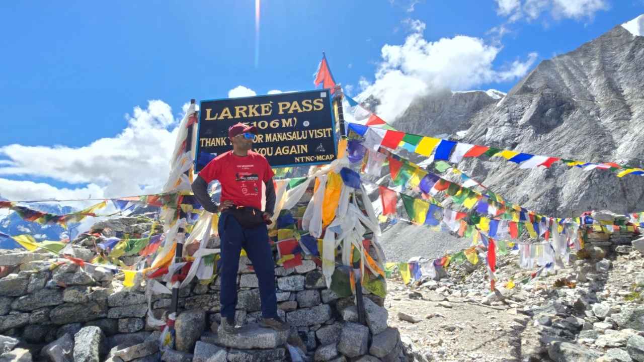 Manaslu Circuit Trek | 14 Days Itinerary, Cost, Larke Pass