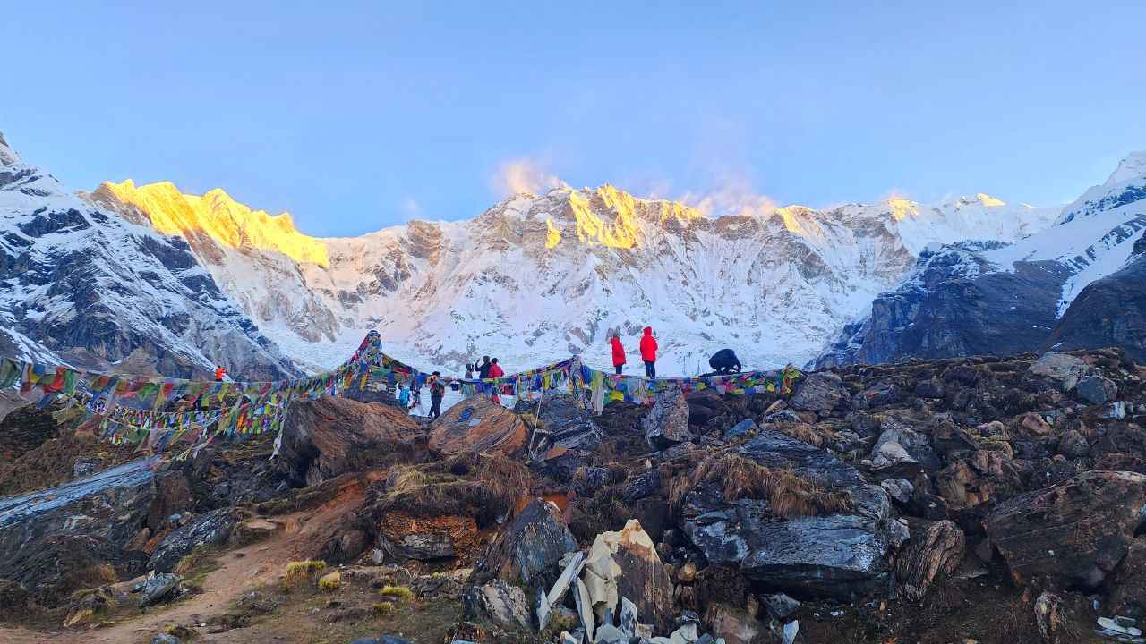 Watch Sunrise at Annapurna Base Camp